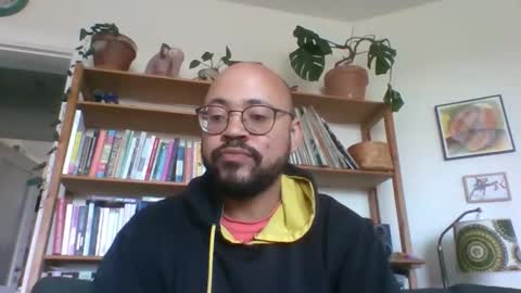 guy_wood15 online show from April 2026 07:58:02 AM