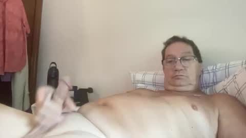 Snapshot of gwashere4u chatting on September 2025 02:16:01 PM gwashere4u online show from September 2025 02:16:01 PM