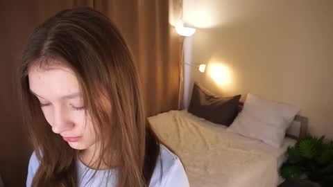 Molly online show from February 2026 05:17:02 AM