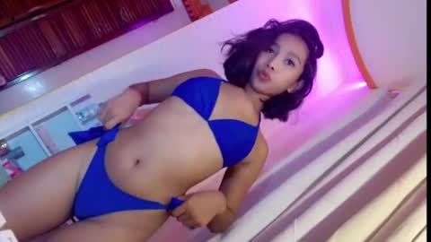 gwyneth_licious online show from June 2026 11:56:02 AM
