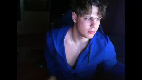 gymguy0505 online show from March 2026 11:33:01 PM