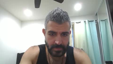 h0nest84 online show from January 2025 11:44:01 PM