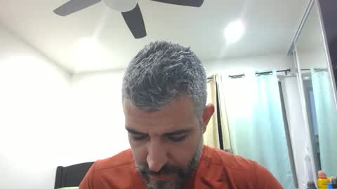 h0nest84 online show from October 2025 01:45:01 AM