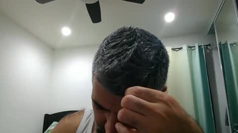 h0nest84 online show from November 2025 01:48:02 AM