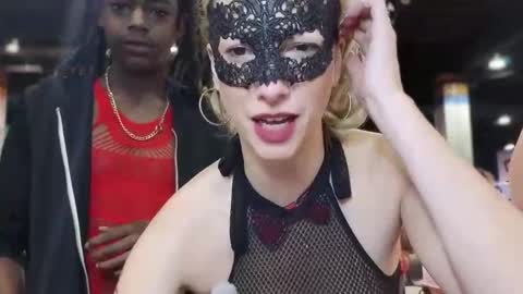 H0twife4Life online show from April 2026 12:15:01 AM