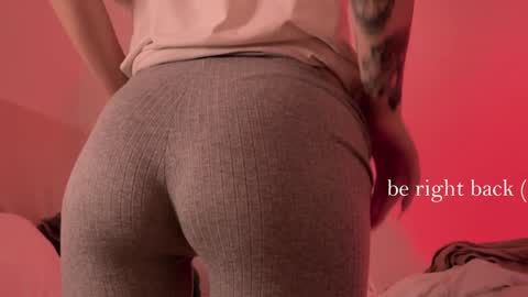 Lana online show from December 2024 10:34:01 PM