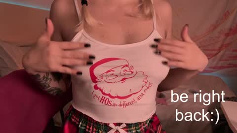 Lana online show from February 2025 08:08:02 PM