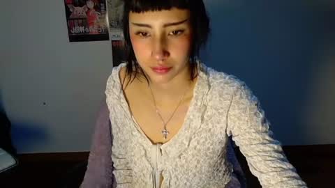 Snapshot of hachiko0 chatting on June 2026 04:37:02 AM Hachi 3 online show from June 2026 04:37:02 AM