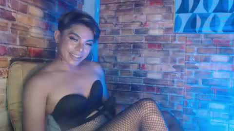 Snapshot of hadasam26 chatting on December 2024 05:03:01 PM SAM online show from December 2024 05:03:01 PM