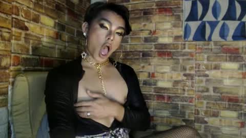 Snapshot of hadasam26 chatting on February 2025 04:25:01 PM SAM online show from February 2025 04:25:01 PM