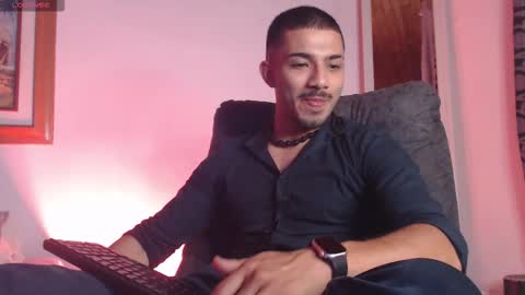 Snapshot of hadez_69 chatting on November 2025 10:58:02 AM HADEZ online show from November 2025 10:58:02 AM