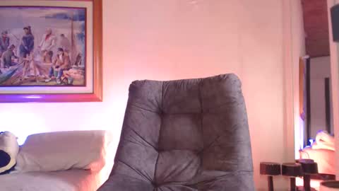 HADEZ online show from April 2026 05:49:01 PM