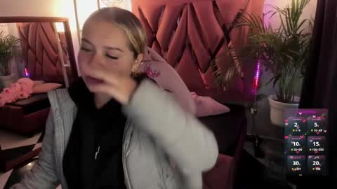 Haely online show from February 2025 11:28:02 AM