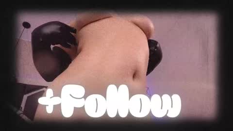 Haely online show from November 2025 11:02:02 AM