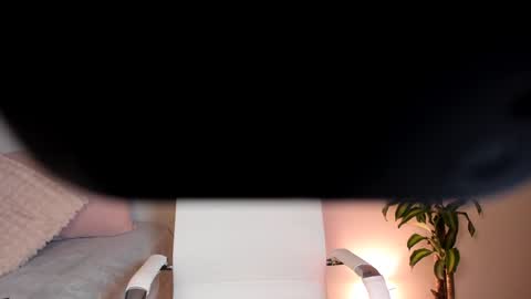 Snapshot of hailey_firee chatting on February 2025 01:38:01 AM Hailey online show from February 2025 01:38:01 AM