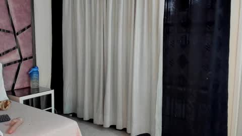 Snapshot of haileyduke chatting on September 2025 11:58:01 AM Hailey online show from September 2025 11:58:01 AM