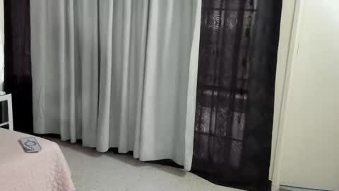 Snapshot of haileyduke chatting on October 2025 03:00:02 PM Hailey online show from October 2025 03:00:02 PM