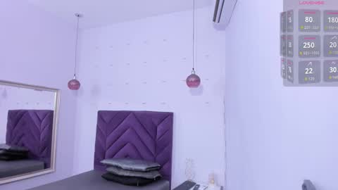 Snapshot of haileystonei chatting on October 2025 11:31:02 AM haileystonei online show from October 2025 11:31:02 AM