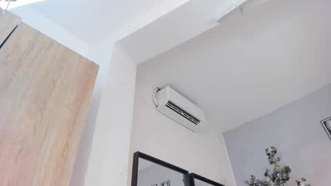 Snapshot of haileystonei chatting on November 2025 11:21:01 AM haileystonei online show from November 2025 11:21:01 AM