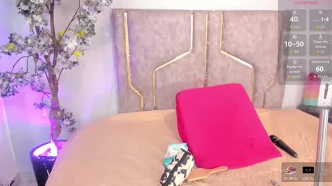 Snapshot of haileystonei chatting on November 2025 11:33:02 AM haileystonei online show from November 2025 11:33:02 AM