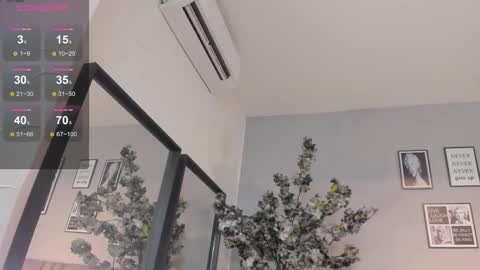 Snapshot of haileystonei chatting on November 2025 11:29:01 AM haileystonei online show from November 2025 11:29:01 AM