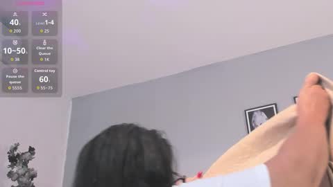 Snapshot of haileystonei chatting on November 2025 11:21:02 AM haileystonei online show from November 2025 11:21:02 AM