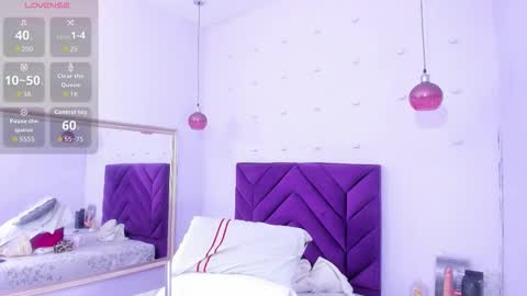 Snapshot of haileystonei chatting on November 2025 11:36:02 AM haileystonei online show from November 2025 11:36:02 AM