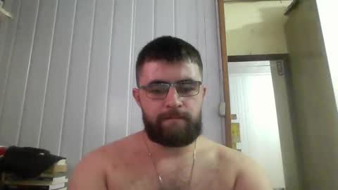 Snapshot of hairy_man_69_ chatting on January 2025 03:50:02 AM horny online show from January 2025 03:50:02 AM