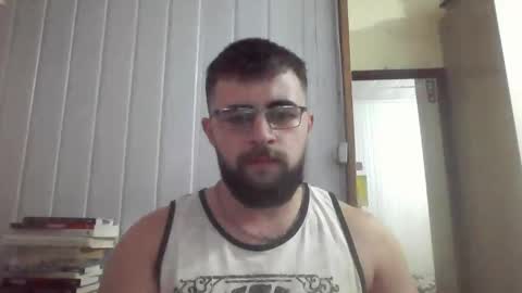 Snapshot of hairy_man_69_ chatting on February 2025 02:44:02 AM horny online show from February 2025 02:44:02 AM