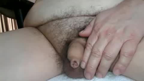 hairyarmpit_lover_1970 online show from February 2026 07:52:01 AM