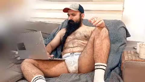 Hairy Beard Smoker online show from June 2026 02:01:01 AM