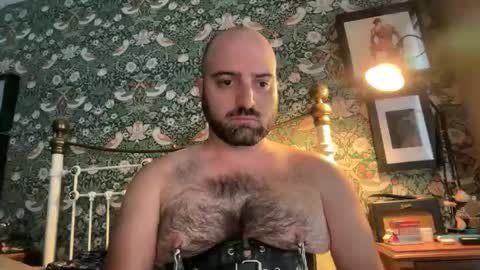 Hairy Guy online show from June 2026 10:07:01 AM