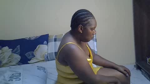 Snapshot of hairypussybigassy001 chatting on December 2025 05:18:02 PM hairypussybigassy001 online show from December 2025 05:18:02 PM