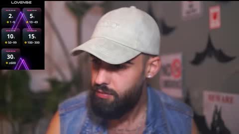 HairyRobXxX online show from October 2025 03:41:01 PM