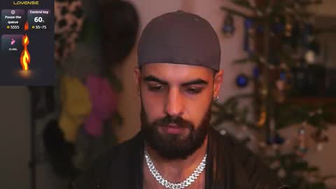 HairyRobXxX online show from December 2025 07:53:02 PM