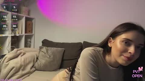 Snapshot of hako_emm chatting on October 2025 12:55:02 PM hako emm online show from October 2025 12:55:02 PM