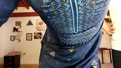 Ramona  Hak online show from April 2026 02:46:02 AM