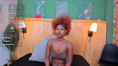 Snapshot of halleylorens chatting on October 2025 07:07:02 PM Halley Lorens online show from October 2025 07:07:02 PM