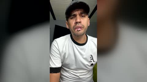 hamiltong12 online show from December 2025 04:51:01 AM