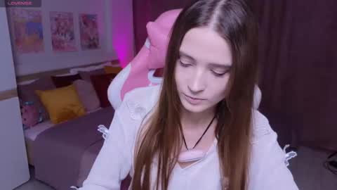 Snapshot of hana_flo chatting on October 2025 02:18:02 PM Hana online show from October 2025 02:18:02 PM