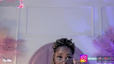 hanaahquinn online show from March 2026 11:35:01 AM