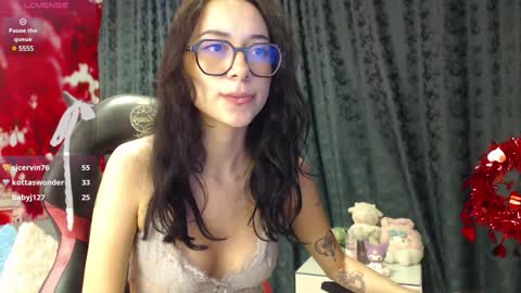 Snapshot of hanaku_8 chatting on December 2024 05:13:01 PM Hanaku online show from December 2024 05:13:01 PM