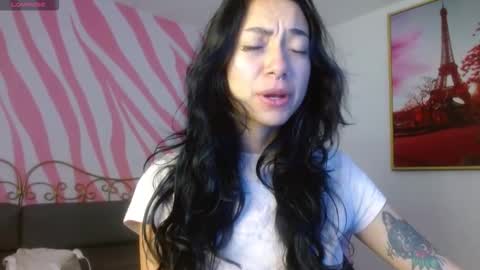 Snapshot of hanaku_8 chatting on February 2026 08:28:01 PM Hanaku online show from February 2026 08:28:01 PM