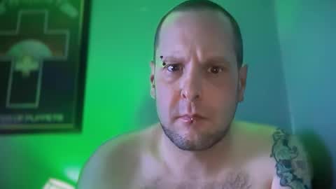 Snapshot of hand_banana_420 chatting on November 2025 03:52:02 AM hand_banana_420 online show from November 2025 03:52:02 AM