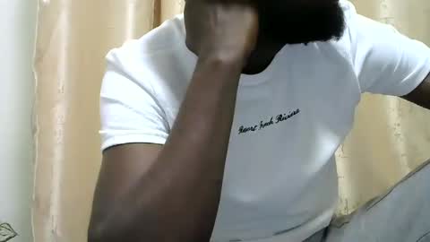 Snapshot of handsome_king30 chatting on December 2024 03:22:02 PM handsome king online show from December 2024 03:22:02 PM