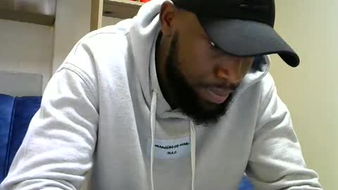 Snapshot of handsome_king30 chatting on December 2024 06:25:02 AM handsome king online show from December 2024 06:25:02 AM