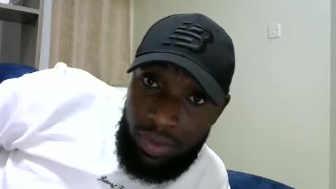 Snapshot of handsome_king30 chatting on December 2024 08:10:02 PM handsome king online show from December 2024 08:10:02 PM