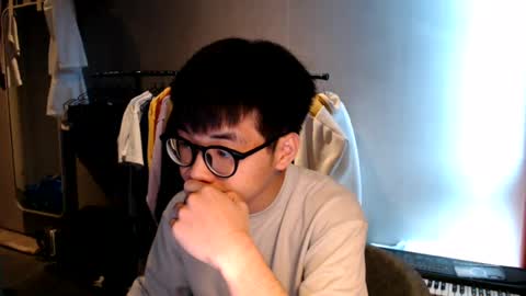 handsome_mannn online show from July 2026 02:19:01 PM