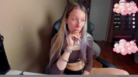 Mila online show from January 2025 03:02:01 PM