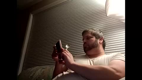 handsomedaddy198923 online show from November 2025 06:52:01 AM